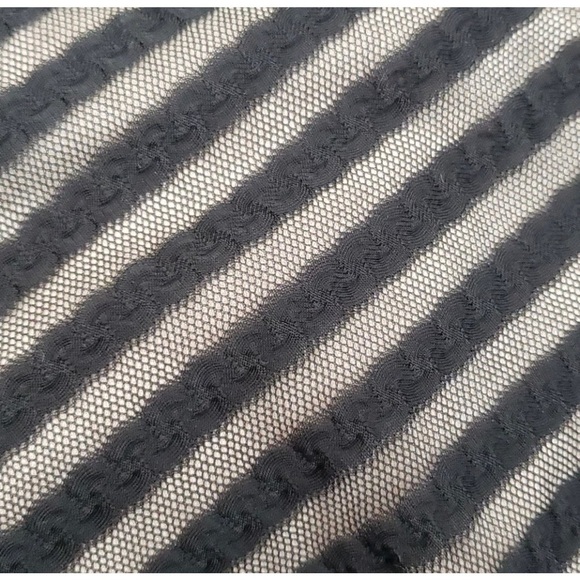 London Times Chevron Halter Maxi 👗Sz 8 -Black 🖤 Excellent preowned condition! - Picture 7 of 8